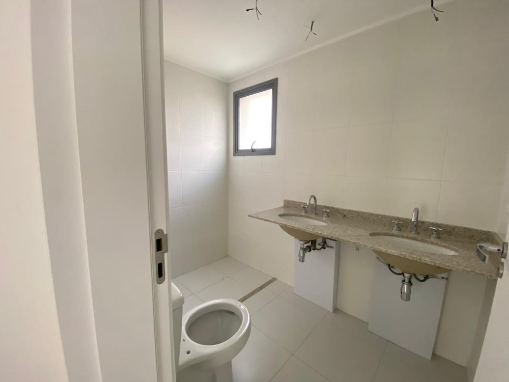 Cuba dupla do banheiro master