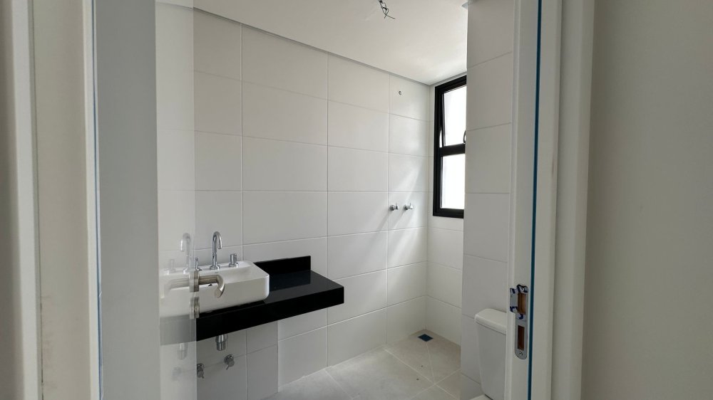 Banheiro p os 2 quartos