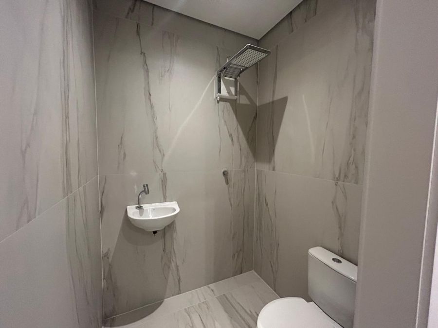 Banheiro de servi�o