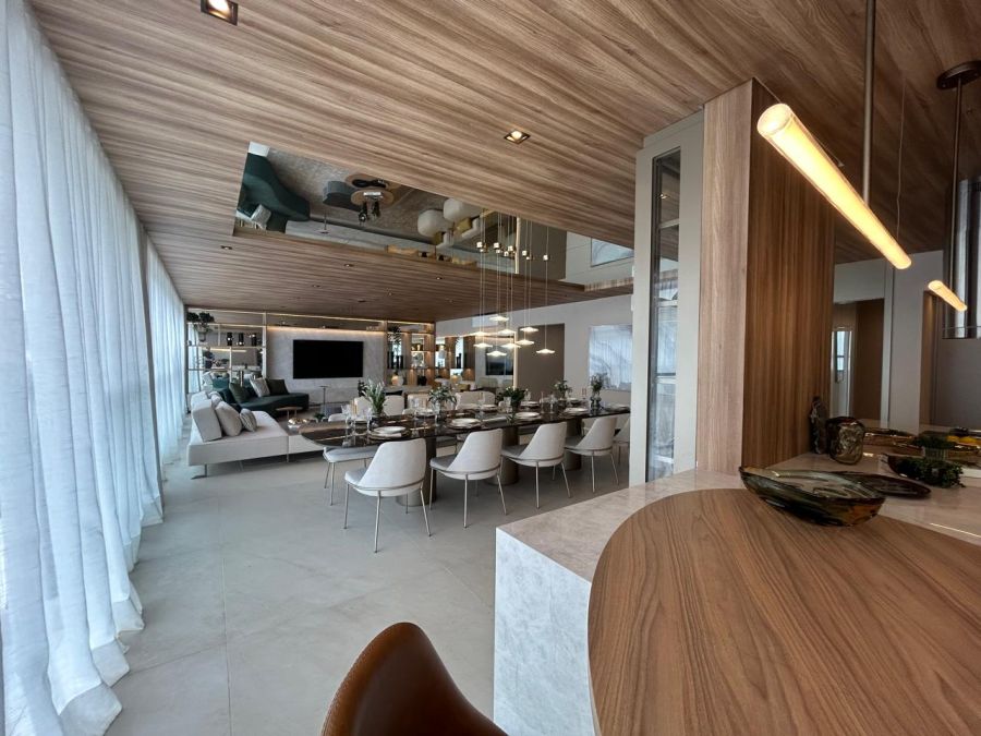 Mesa refei��es integrada